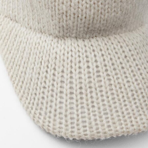 NWT ZARA KNIT CAP SIZE M - Picture 5 of 5